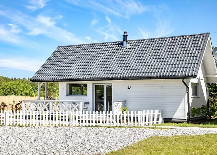 Nadmorska Perelka Lodge *